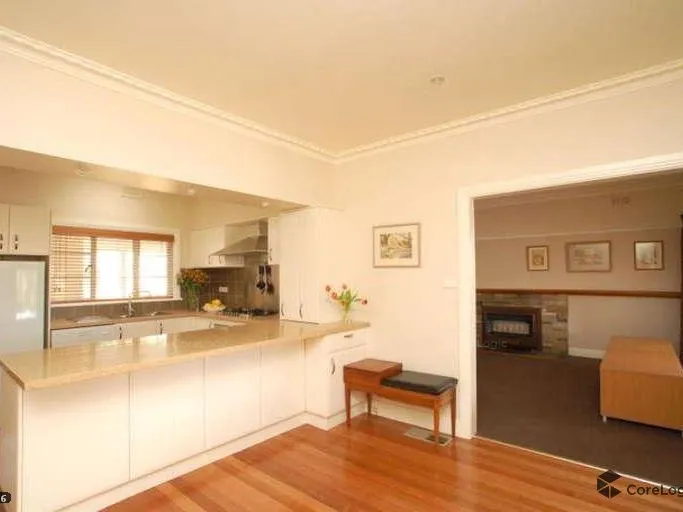 Incredible House with 3 Generous Bedroom