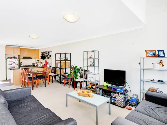 Generous Two Bedroom apartment