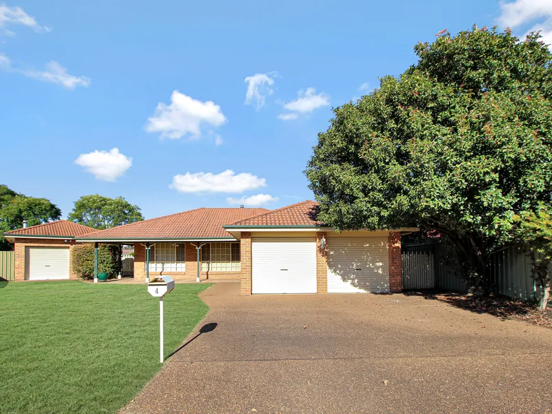 **SPACIOUS HOME OUTSTANDING VALUE**