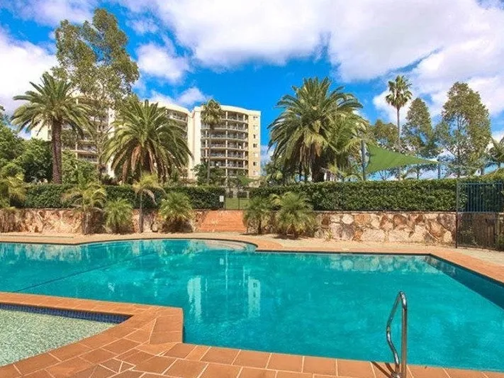 Two Bedroom Apartment In Resort Style Complex