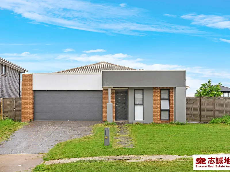 Large 4 Bedrooms Family House Plus 2 Bed Granny Flat