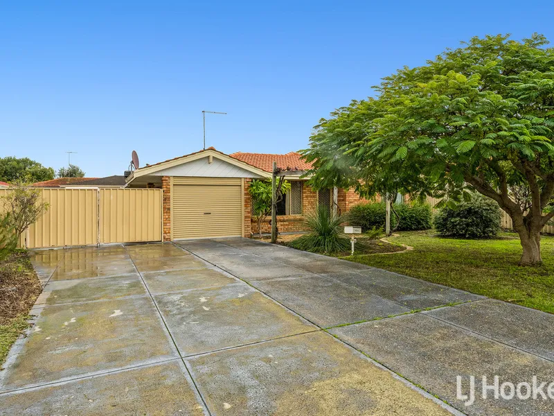 Quiet Location With Side Access To Back Yard