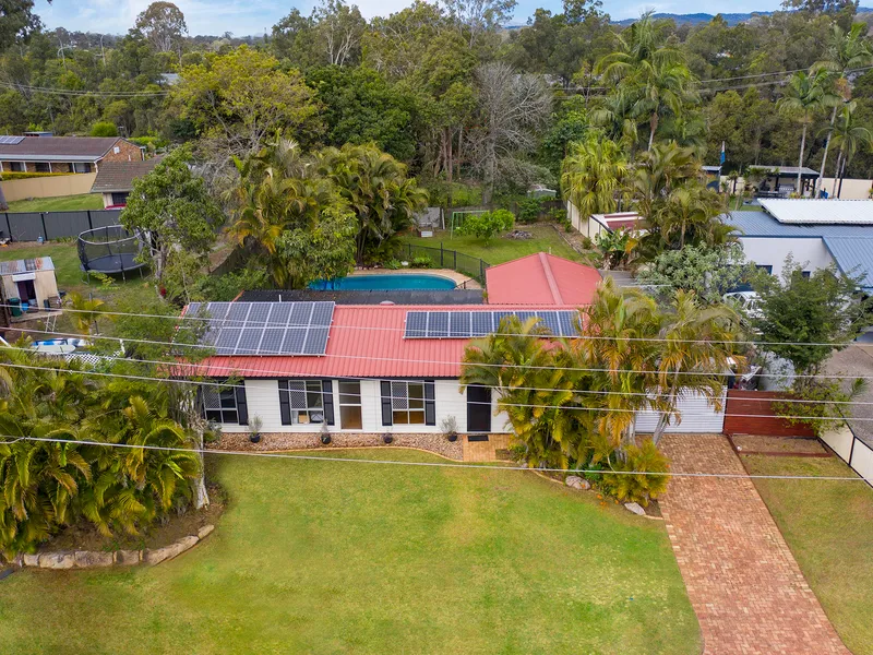 Opportunity Knocks on this 1001sqm Block !