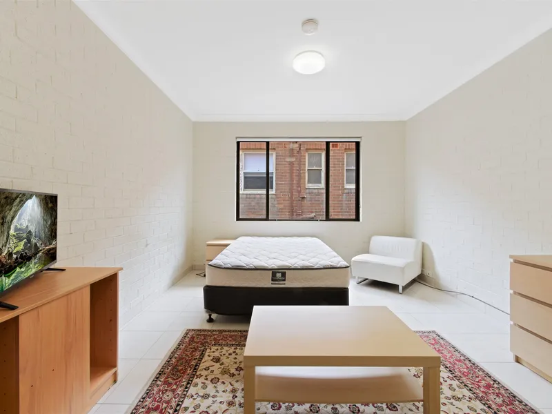 Conveniently Located Studio