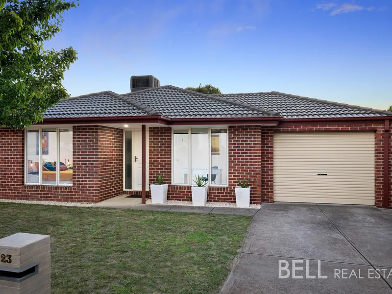 Modern and Sophisticated Updates in a Quiet Court Locale