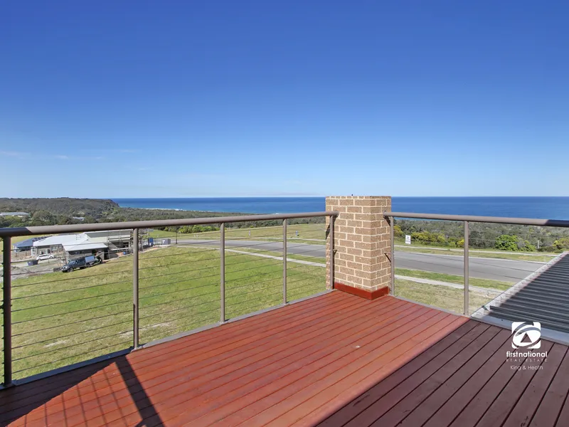 EXECUTIVE LUXURY LIVING!