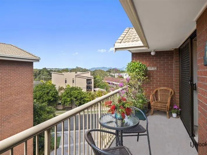 Great Beachside Location