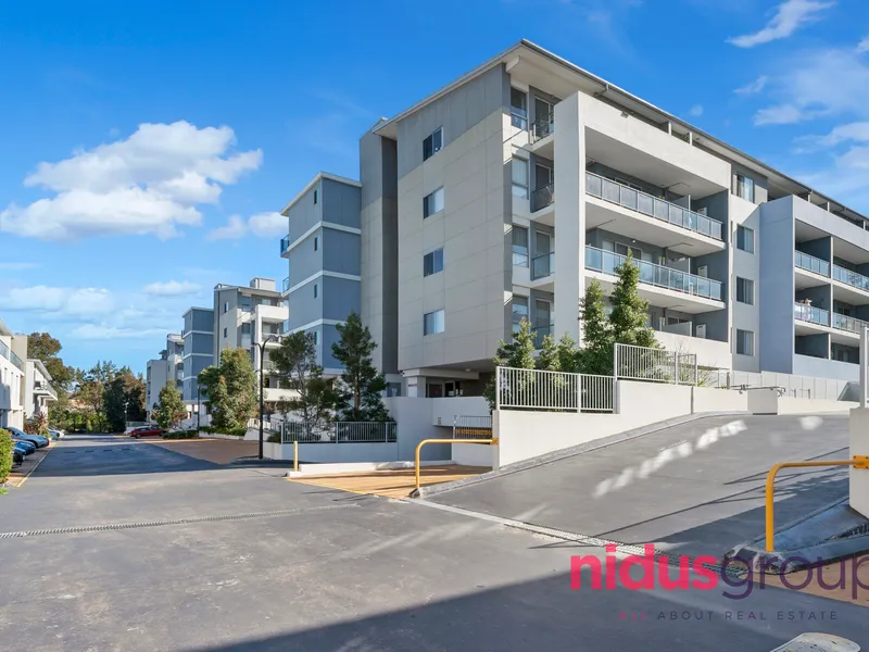 Modern 2 Bedroom Unit - 5 mins Drive to Blacktown Train Station