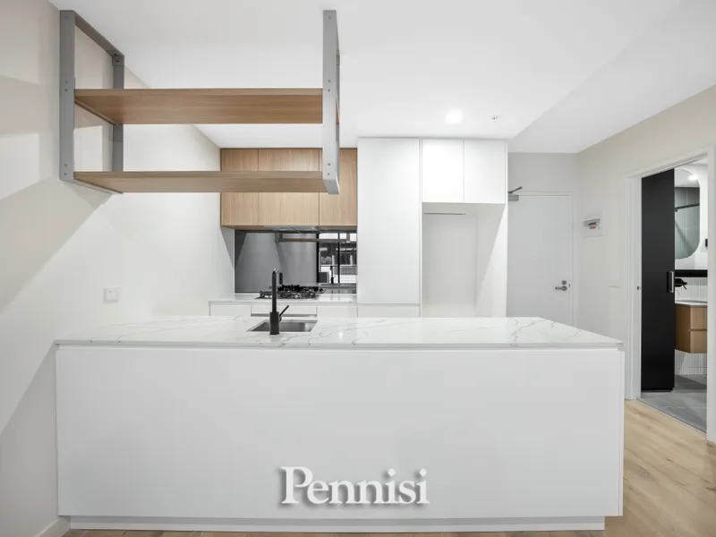 FOR LEASE BY PENNISI