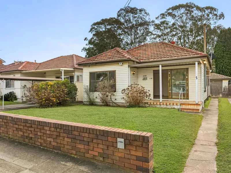 PERFECTLY POSITIONED WITH R4 ZONING