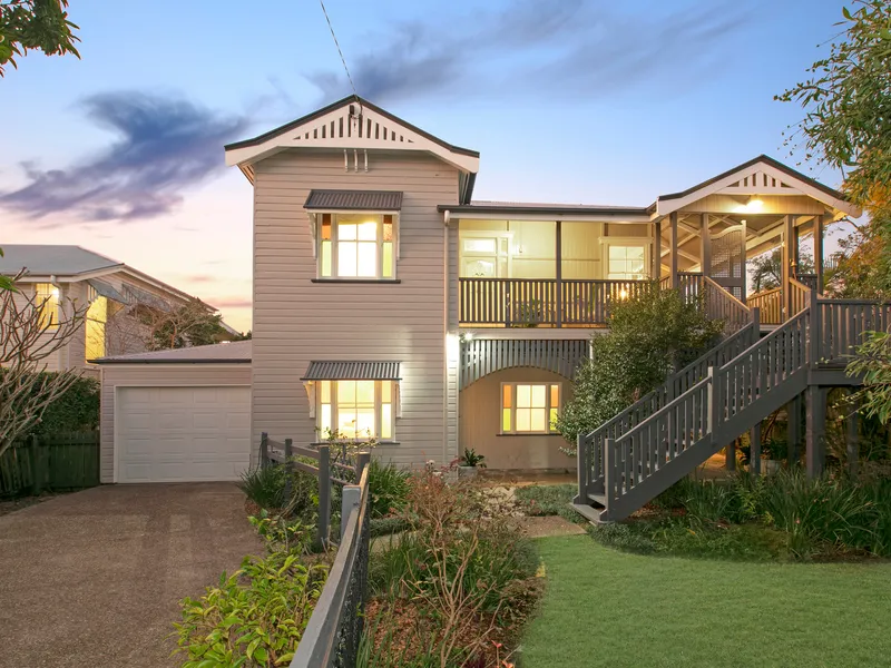 Queensland Living on 810sqm