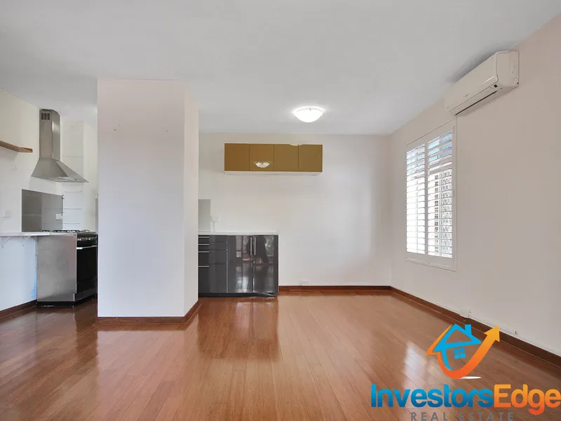 Beautifully Presented, Neat and Tidy villa