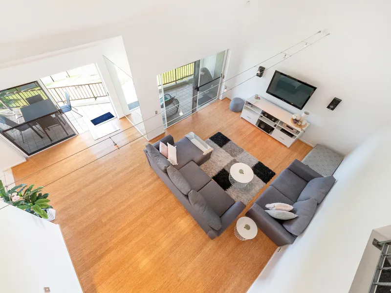 Nth Aspect to the Golf Course & Lake