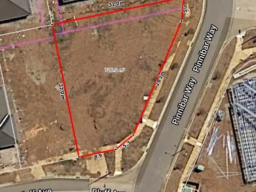 Big dreams on Huge parcel of Land!!! Close to all amenities.