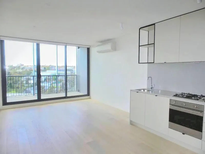 2 BED 2 BATH PLUS STUDY