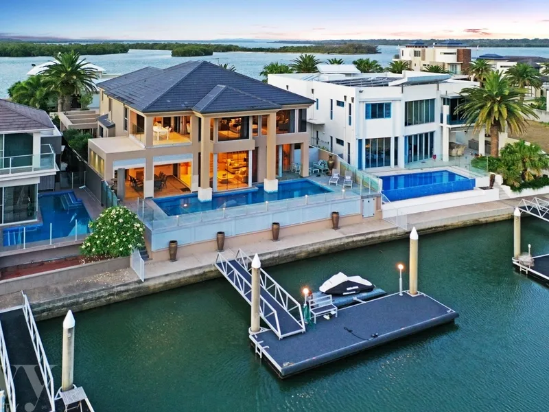 Three Level Grand Timeless Residence!
