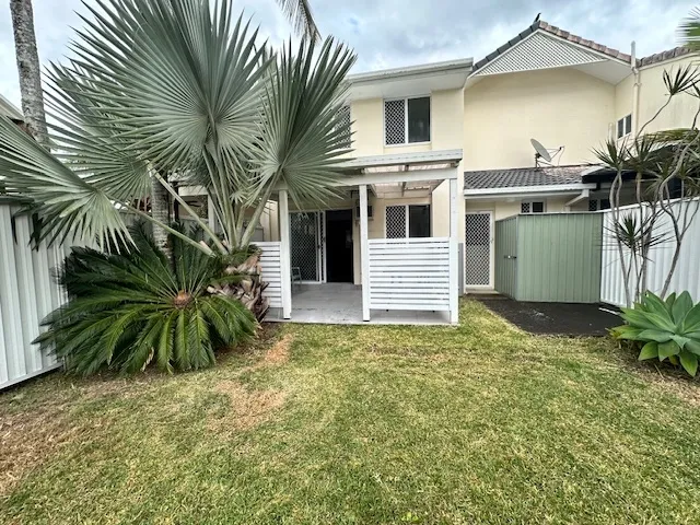 Townhouse close to the Pines
