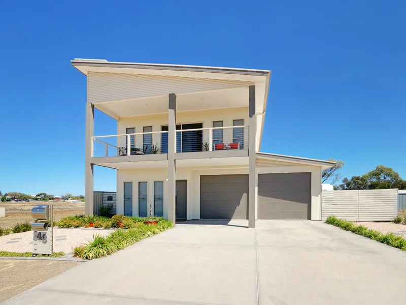 Complete package and location perfect