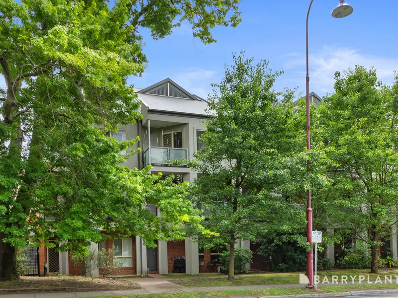 Modern Loft Living: Park Views, Intercom Security, and Off-Street Parking!