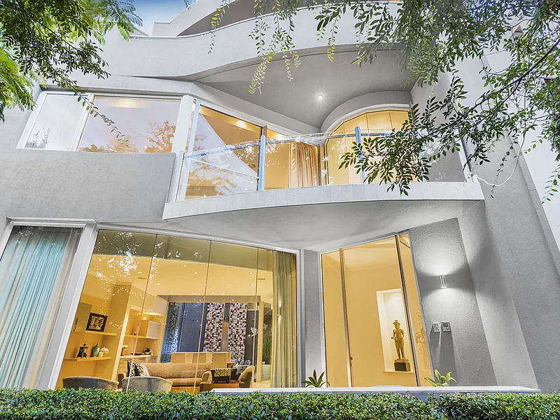 Tranquil Parkside Modern Masterpiece