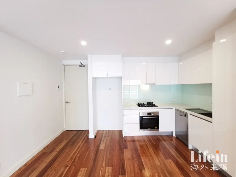 Amazing Two-Bedroom Apartment in Box Hill South!