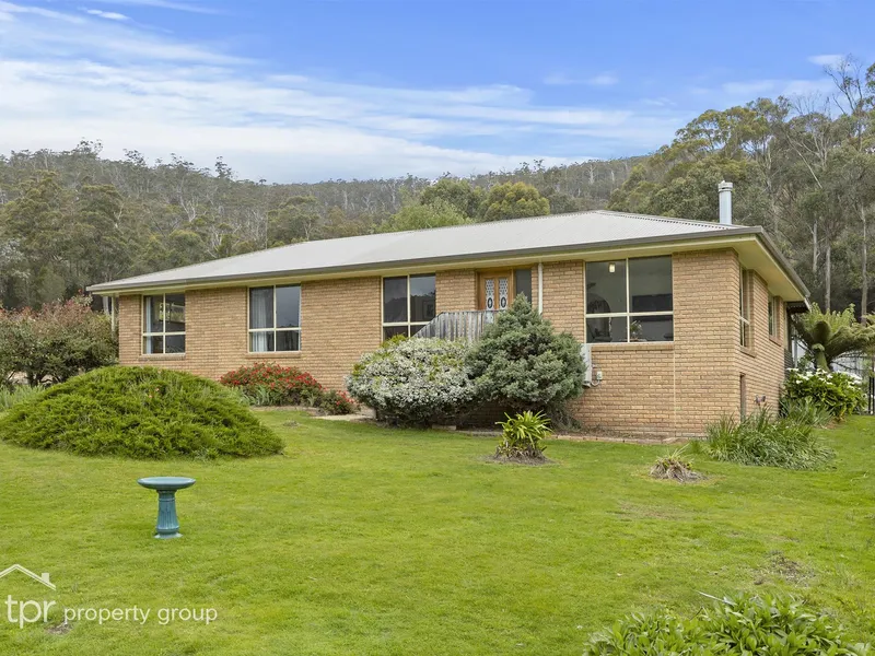 Escape To The Country!