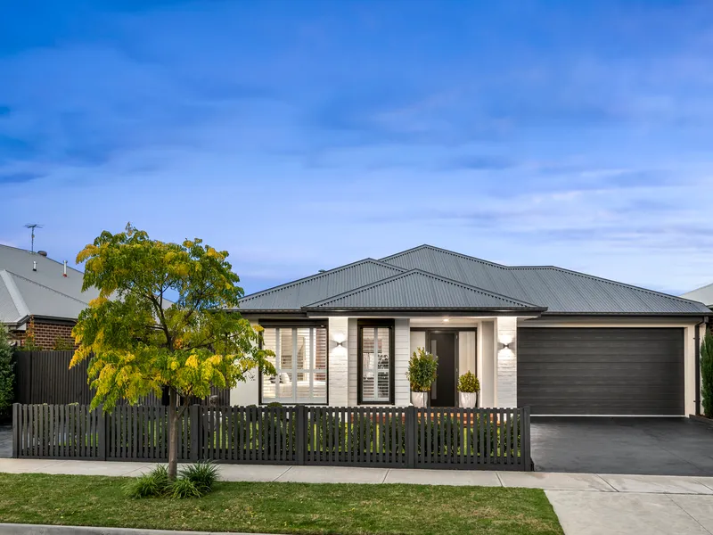 Coastal Chic in Central Desirable Pocket