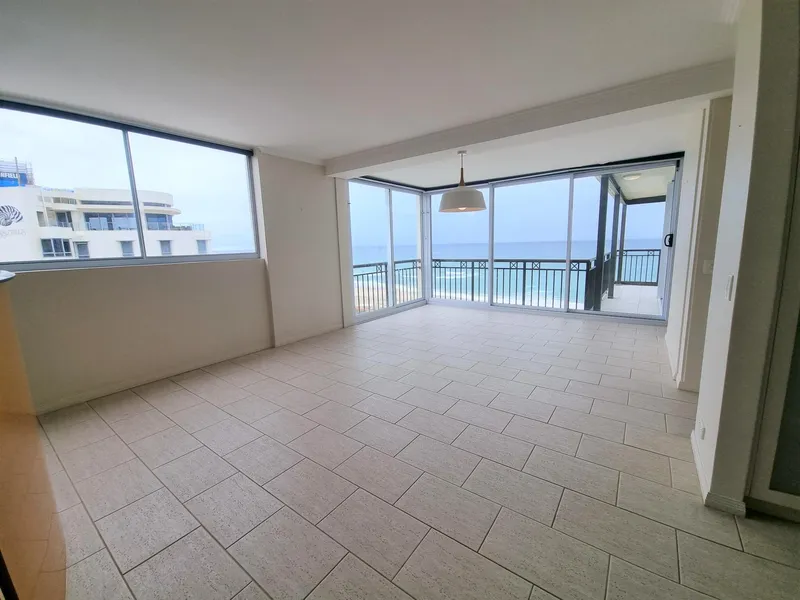 Absolute Beachfront Apartment