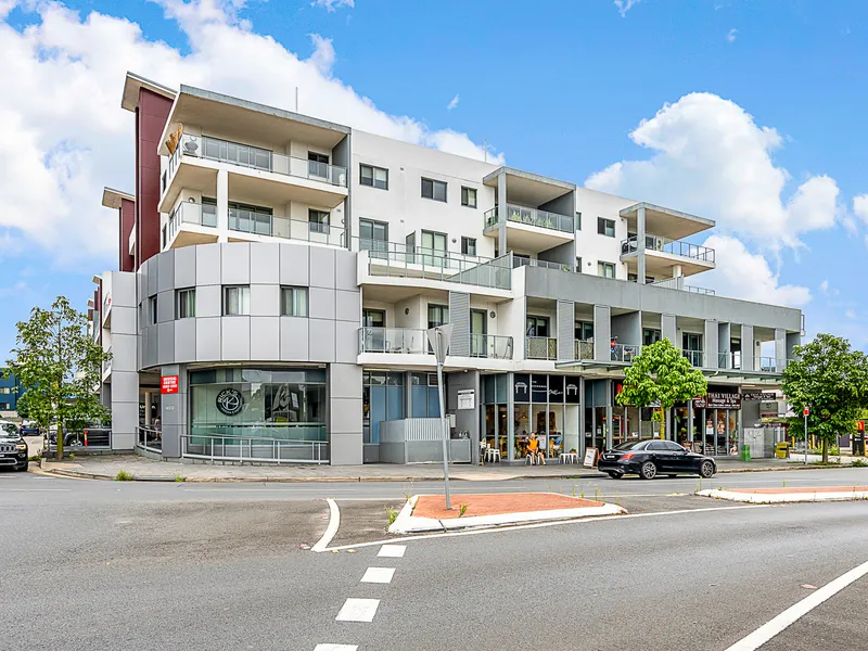 Spacious Apartment with Large Balcony !!