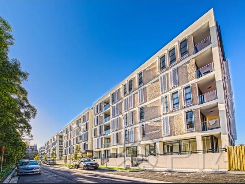 Nearly Brand new Apartment at Rosebery