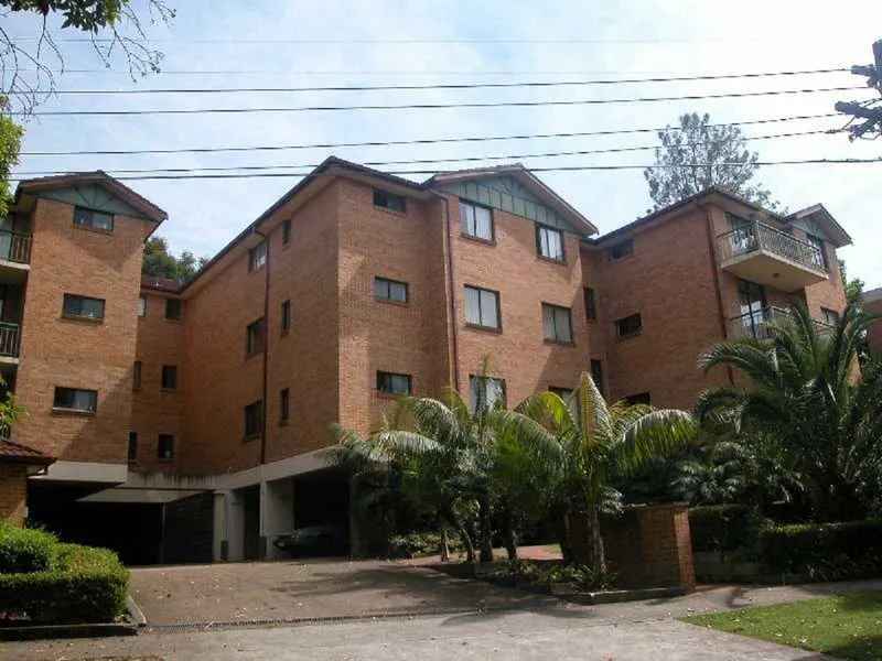 LEASED BY ANNE DOLAN OF SHEAD PROPERTY. CONTACT ANNE TO LEASE & MANAGE YOUR PROPERTY. 