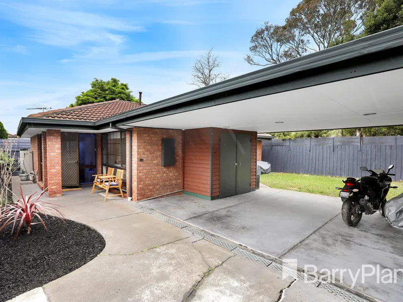 Gorgeous, Warm Living with a Cosy Feel