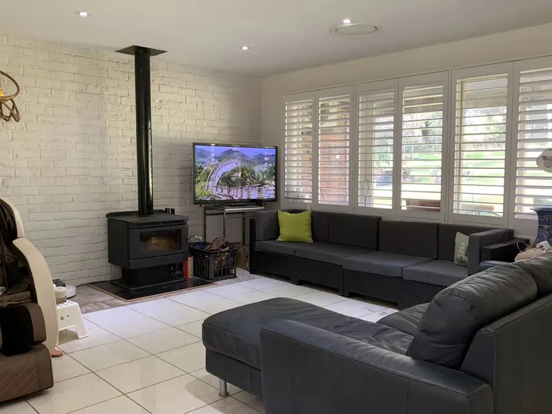 Quiet and peaceful family home on shared acreage