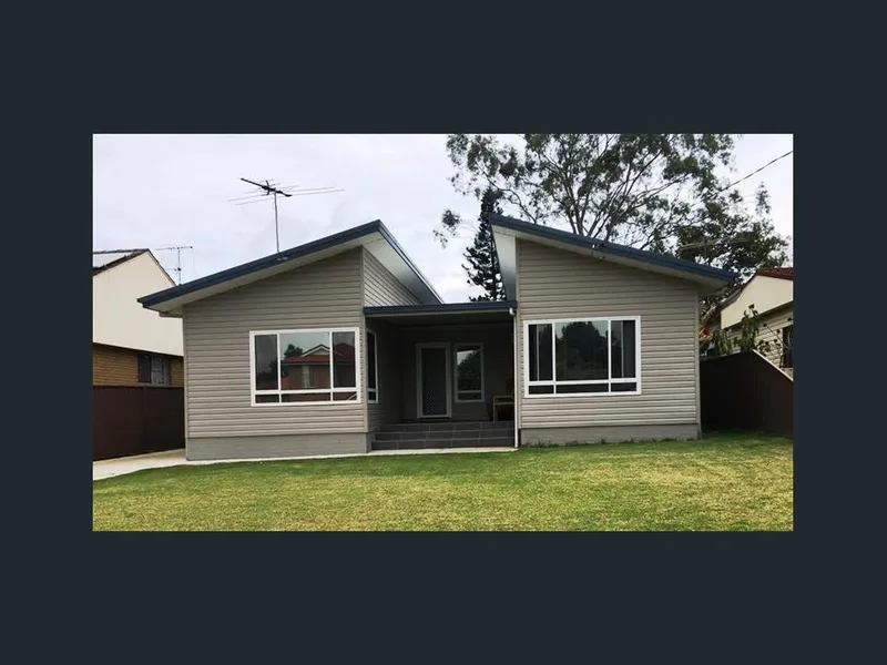 Century 21 The Paramount Group