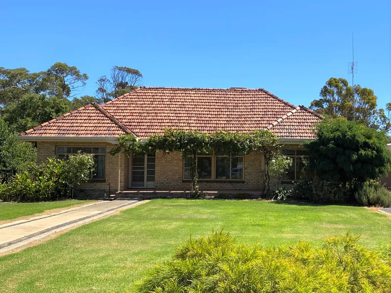 QUALITY 3 BEDROOM BRICK HOME