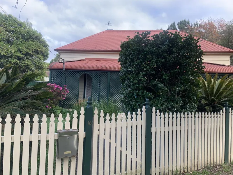 Charming Family Cottage