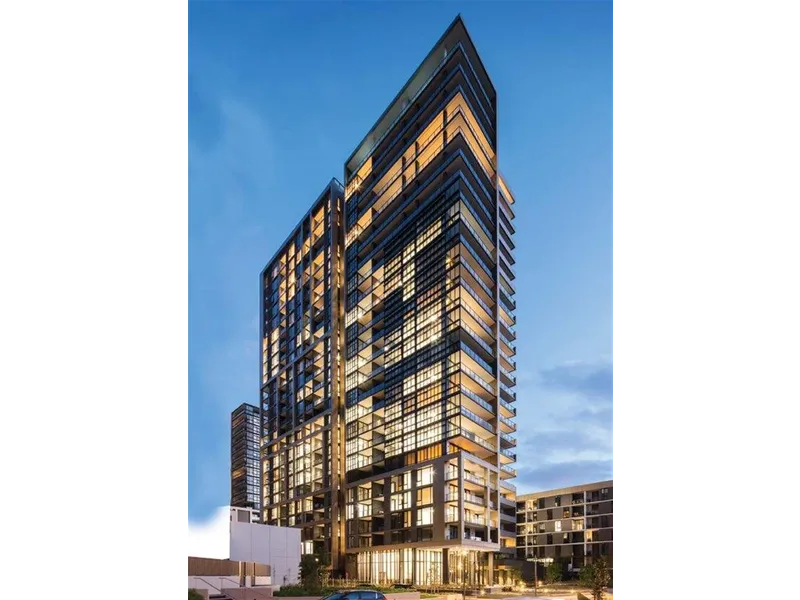 Spacious 2 bedroom apartment with Study available for Lease