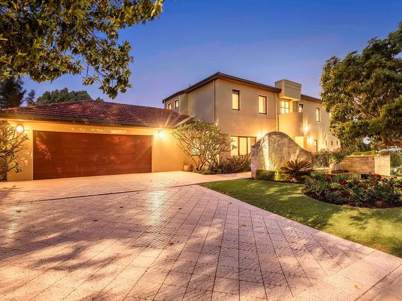 Elevated location with River Views