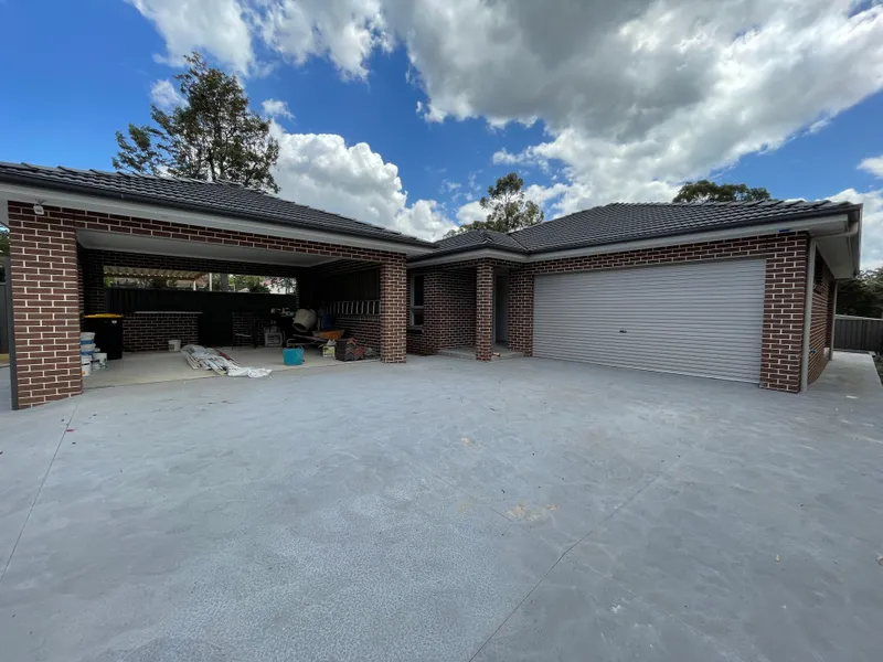 Executive brand new 4 bedroom home