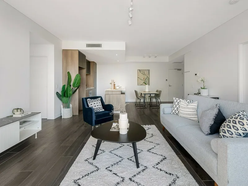 Sun Drenched Luxury Apartment