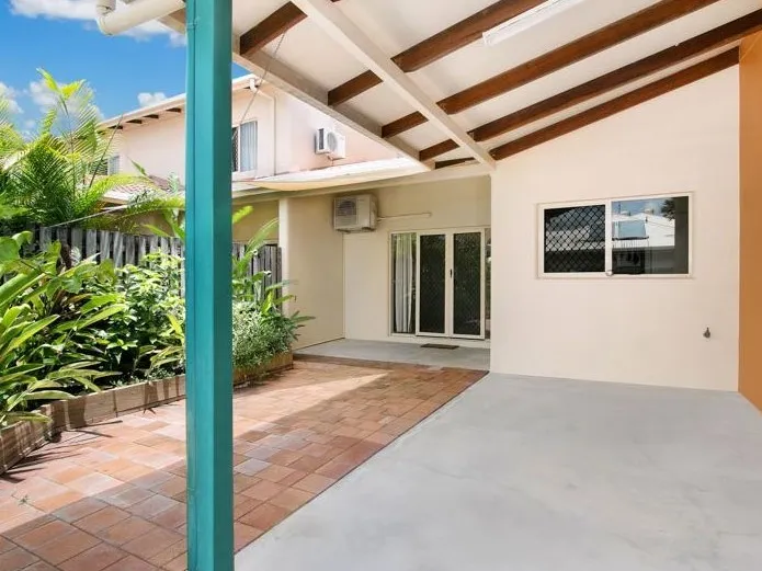 Calling all first home buyers & investors - affordable body corporate fees!