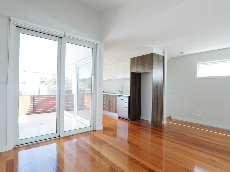 STATE OF THE ART TWO BEDROOM TOWNHOUSE