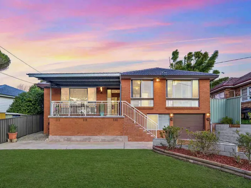 Spacious family home handy to schools and amenities