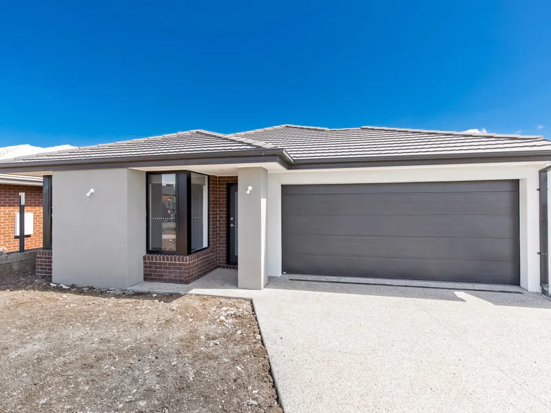 BRAND NEW 4 BEDROOM HOME WITH ALL MODERN APPLINCES