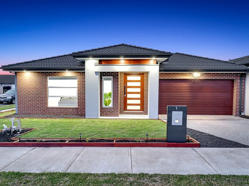 A MasterPiece in Olivine Estate