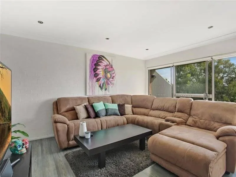 2 Bedroom unit to rent 12/30 Berner St, Merewether, Minutes from the beach