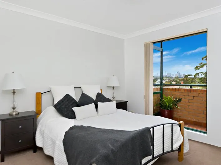 Low maintenance with a great view!
