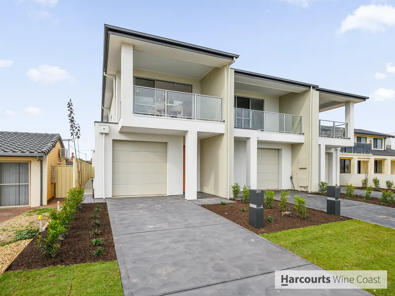 Sparkling Brand New Esplanade Property!