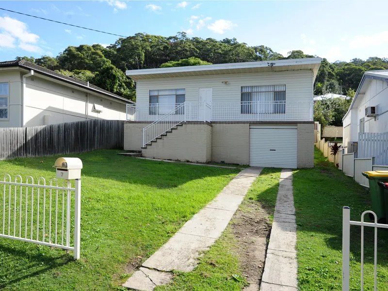 Perfectly Positioned Cottage