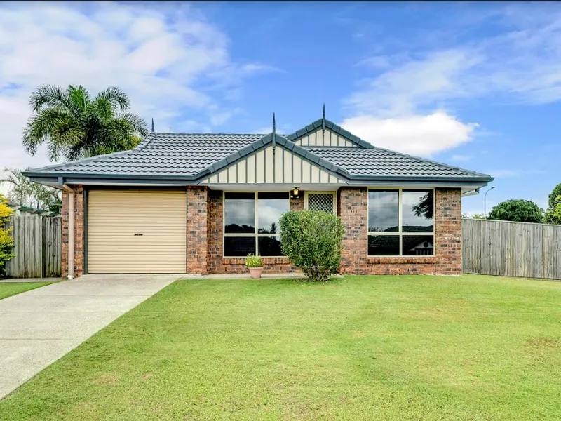 Gorgeous , Renovated 3 Bedroom Home